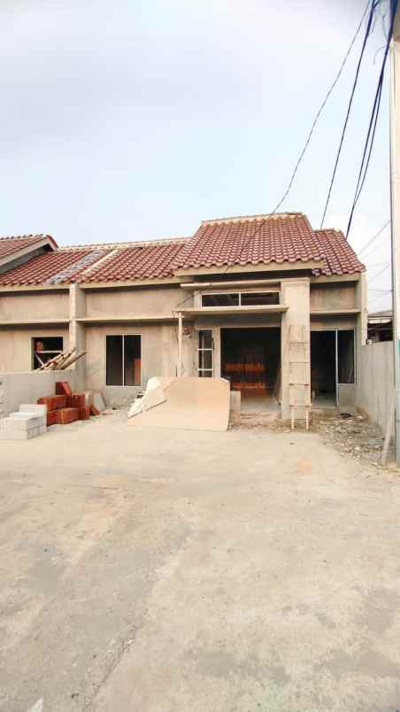 dijual rumah cipayung depok