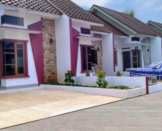 dijual rumah cipayung depok