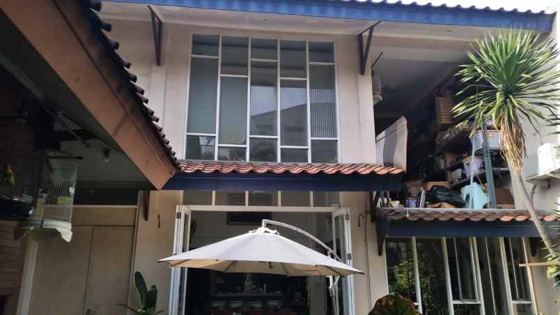 dijual rumah cipete utara