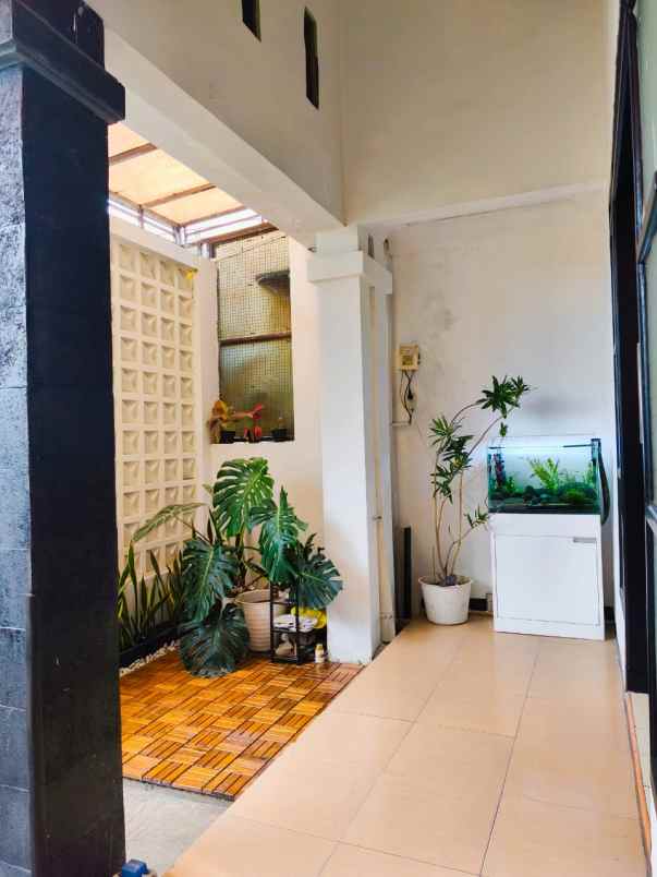 dijual rumah cisangkan hilir