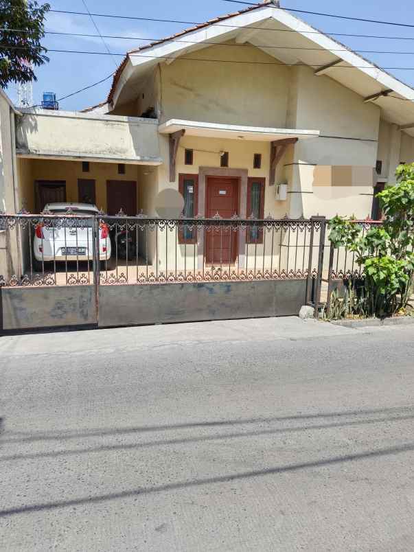 dijual rumah cisaranten baru