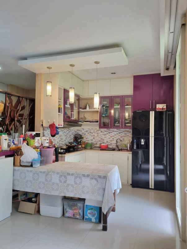 dijual rumah citra grand
