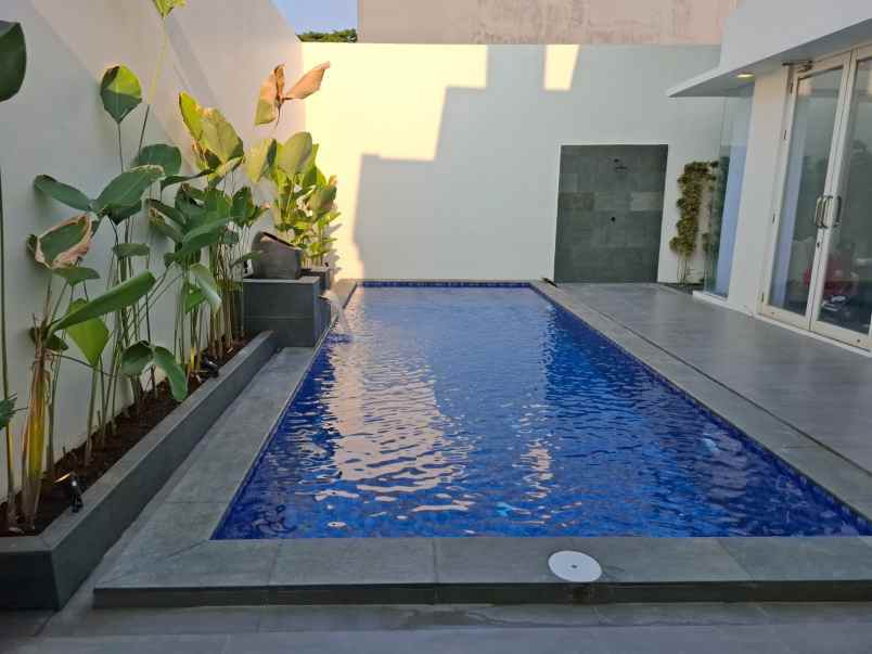 dijual rumah citraland bukit golf