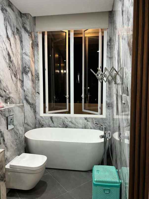 dijual rumah cluster amalfi di jl raya