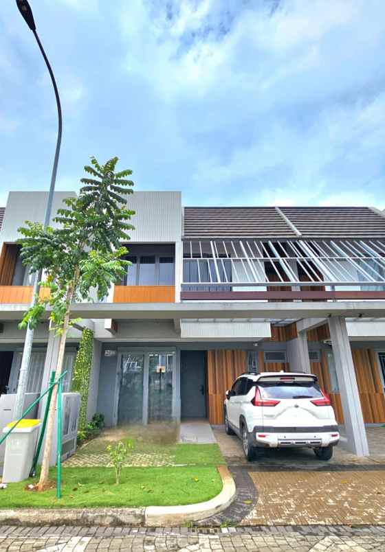 dijual rumah cluster asera nishi kota
