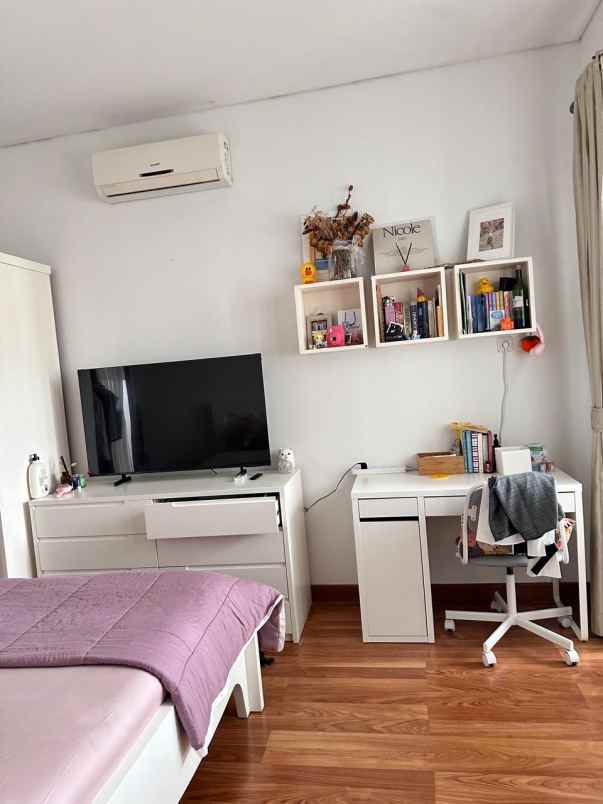 dijual rumah cluster asia tropis kota