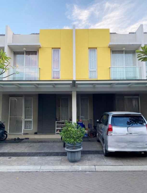 dijual rumah cluster eropa abbey type