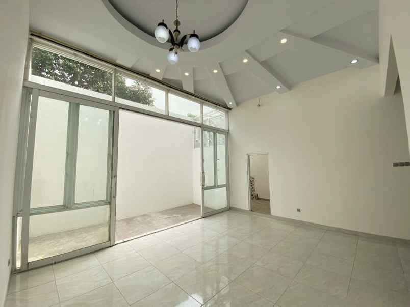 dijual rumah cluster garden terrace