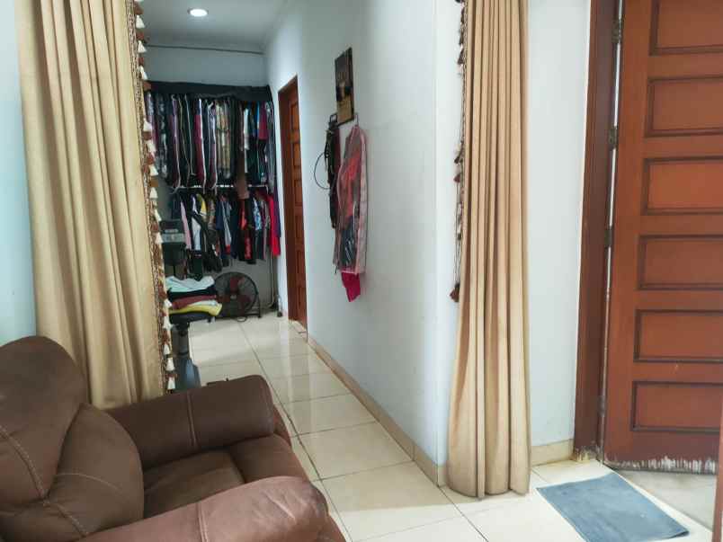 dijual rumah cluster heliconia harapan