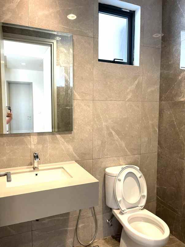 dijual rumah cluster kelimutu asya jgc