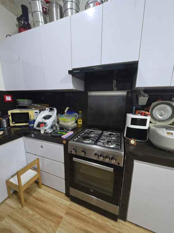 dijual rumah cluster shinano jgc