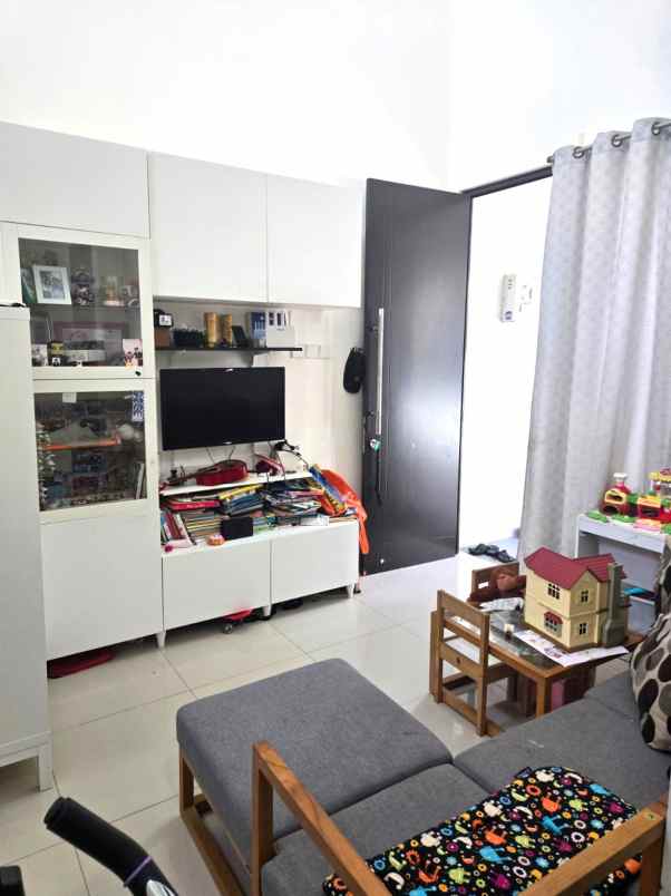 dijual rumah cluster shinano jgc