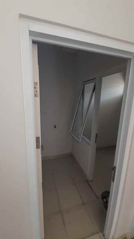 dijual rumah cluster virginia village