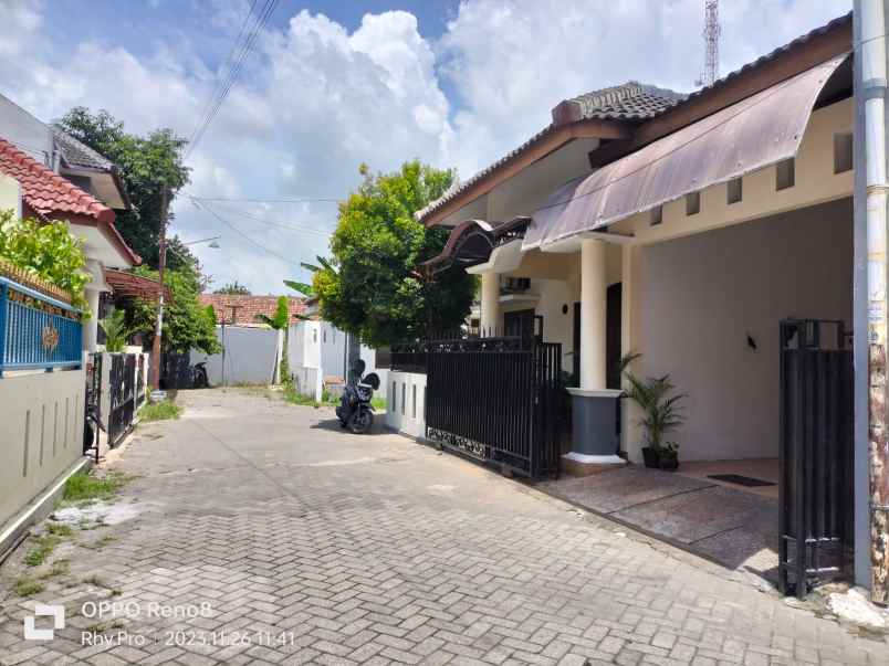 dijual rumah dalam cluster utara tvri