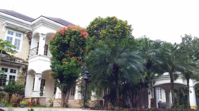 dijual rumah dekat bintaro xchange