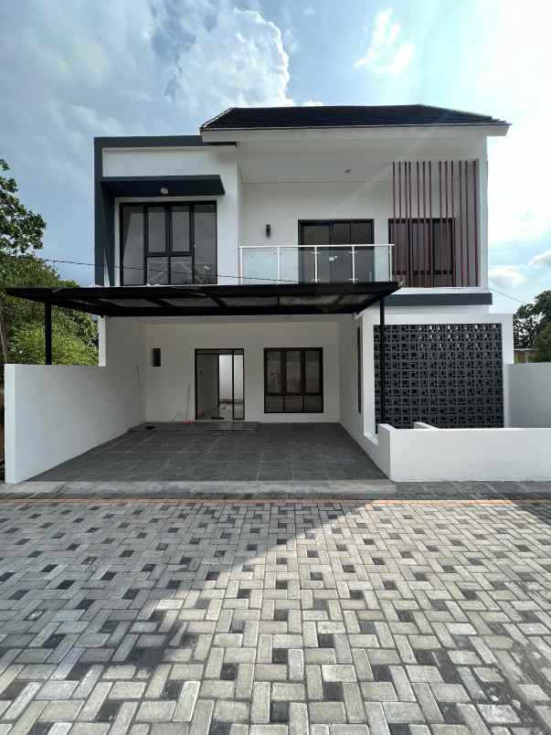 dijual rumah depok