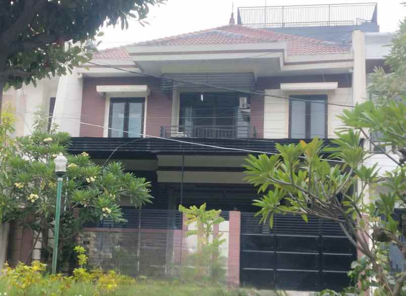 dijual rumah dharmahusada mas