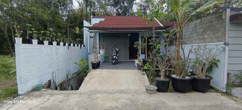 dijual rumah di bangunjiwo kasihan bantul