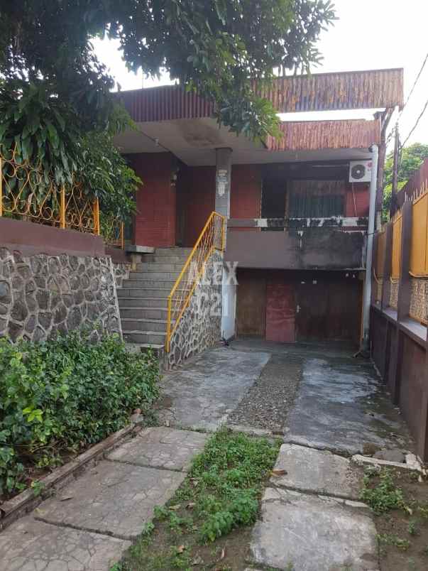 dijual rumah di condet jakarta timur