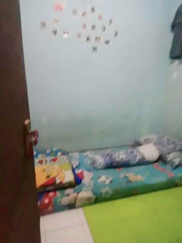 dijual rumah di dalam komplek di daerah