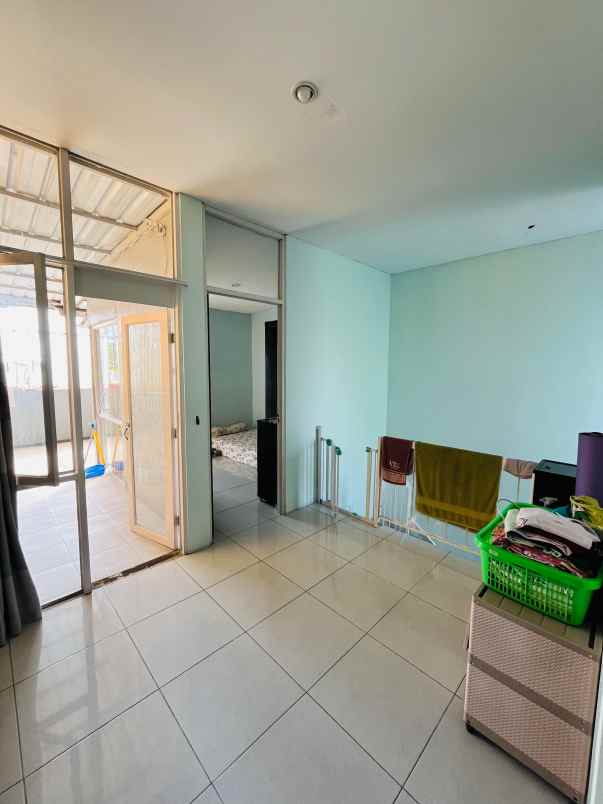 dijual rumah di flamboyan klipang semarang