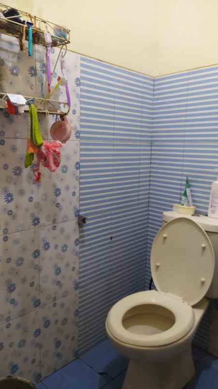 dijual rumah di jl syuhada pedurungan semarang