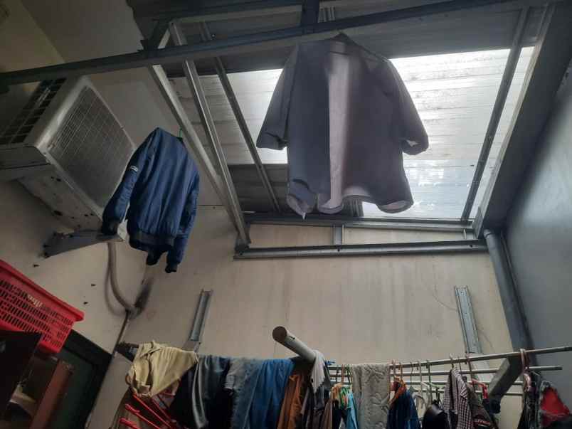 dijual rumah di jl syuhada pedurungan semarang