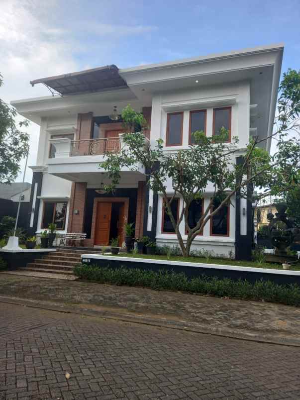 dijual rumah di taman bunga rawa bsb mijen semarang