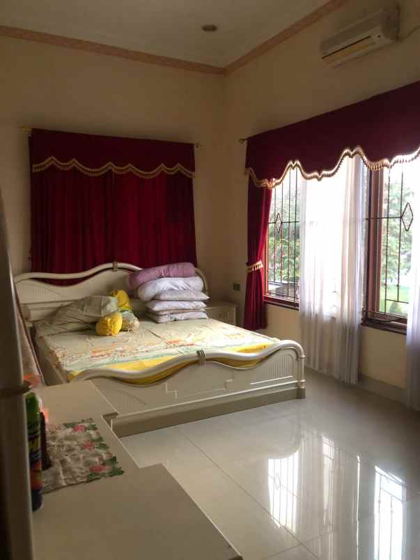 dijual rumah di taman bunga rawa bsb mijen semarang