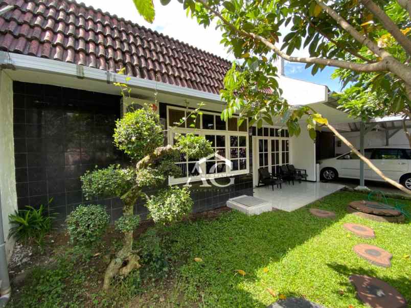 dijual rumah di taman dieng malang