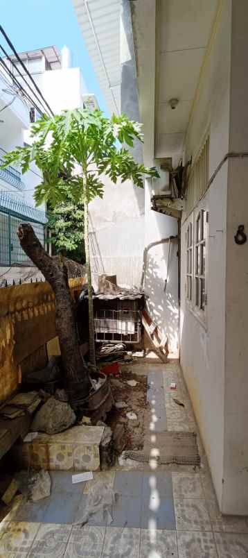 dijual rumah di tanjung duren selatan jakarta barat