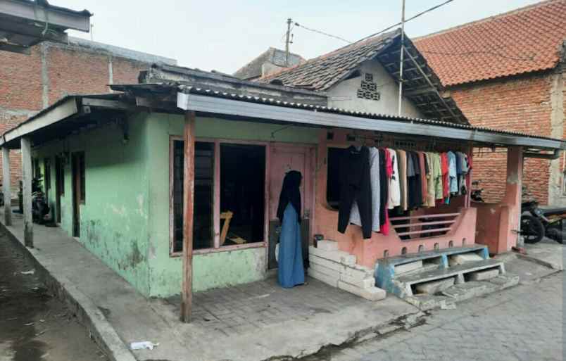 dijual rumah dijual rumah di geluran jl