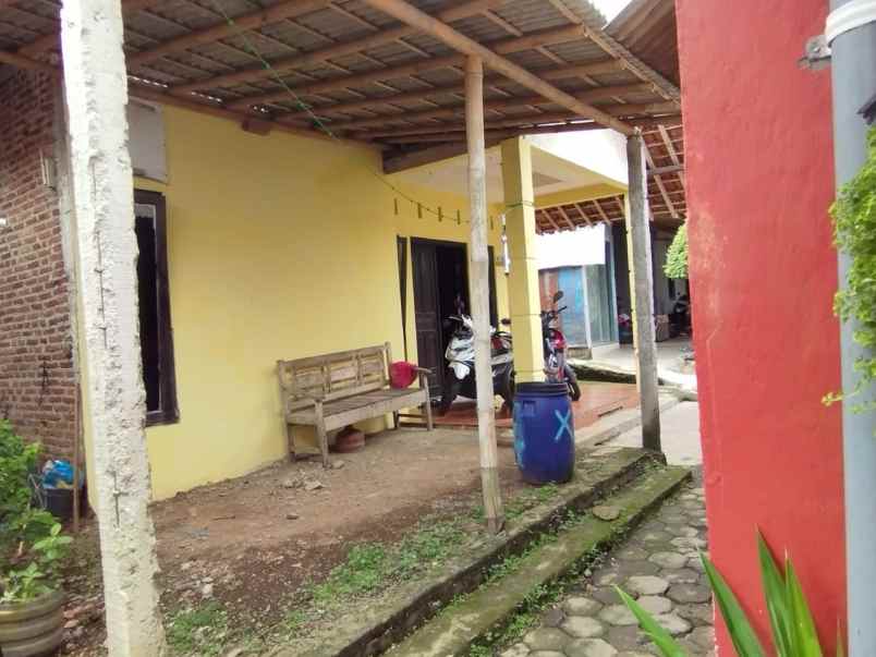 dijual rumah dijual rumah di jln masjid