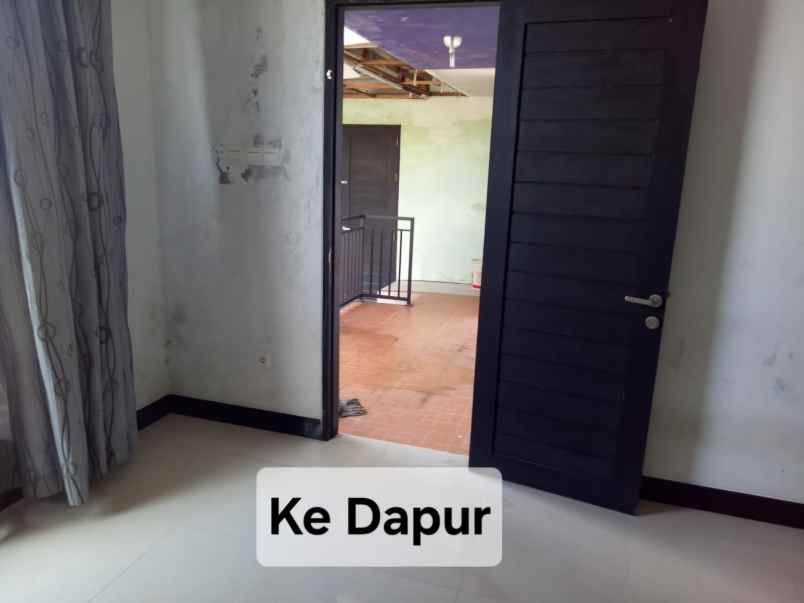 dijual rumah dijual rumah di perum cgs