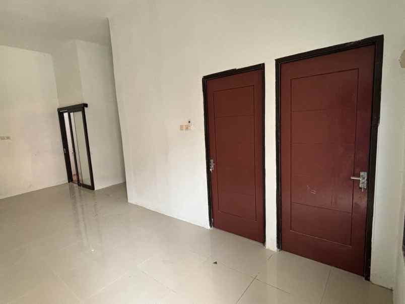 dijual rumah diover kredit rumah di