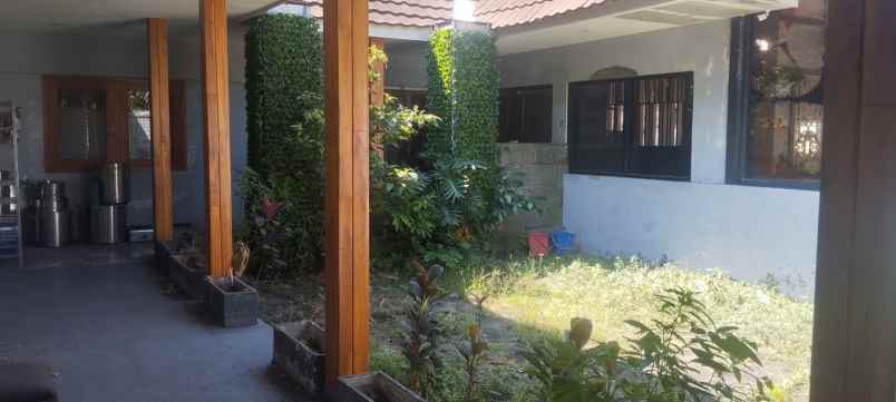 dijual rumah diponegoro bandung