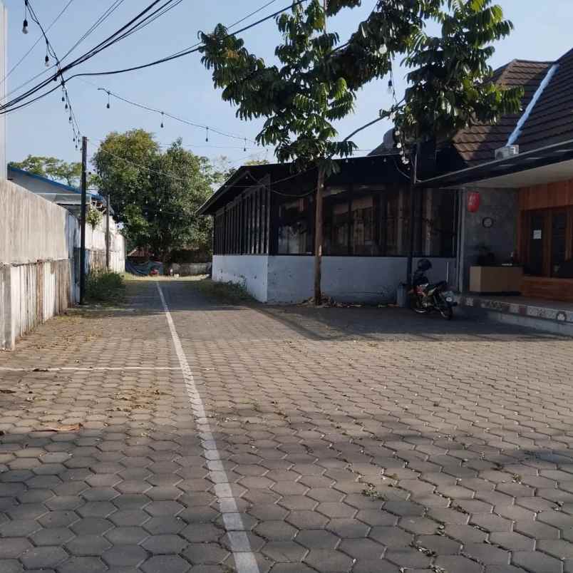 dijual rumah diponegoro bandung