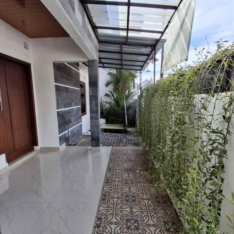 dijual rumah gamping sleman