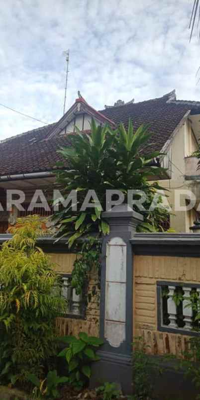 dijual rumah gatsu tengah