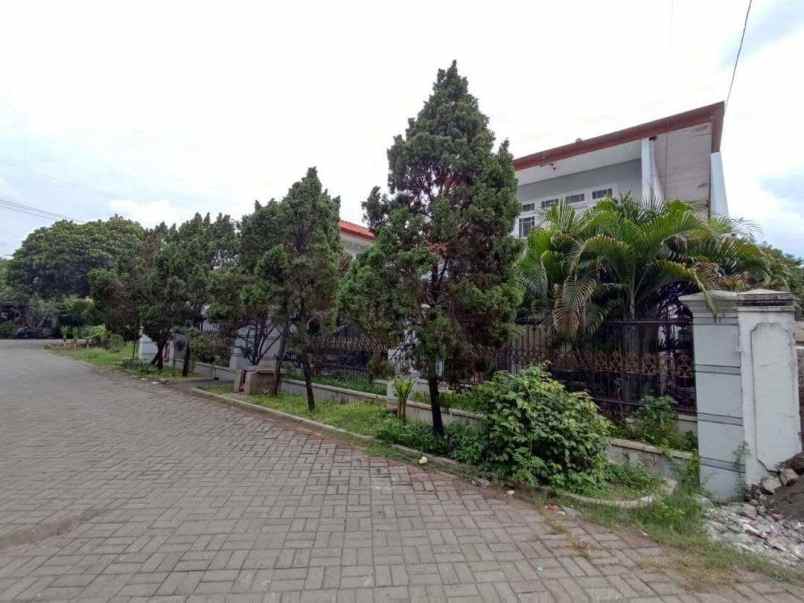 dijual rumah gayung kebonsari