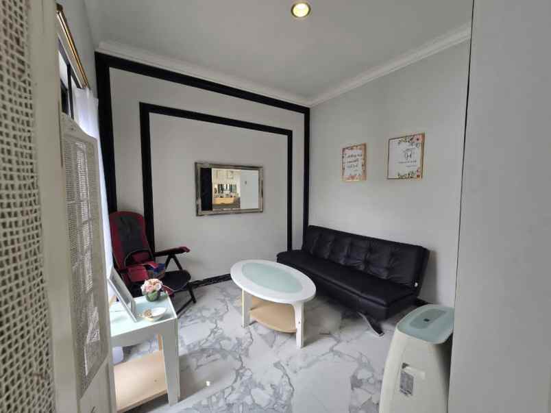 dijual rumah gegerkalong permai