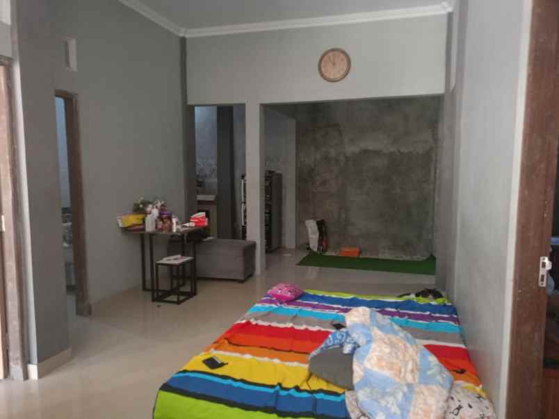 dijual rumah giri peni wates kulon progo