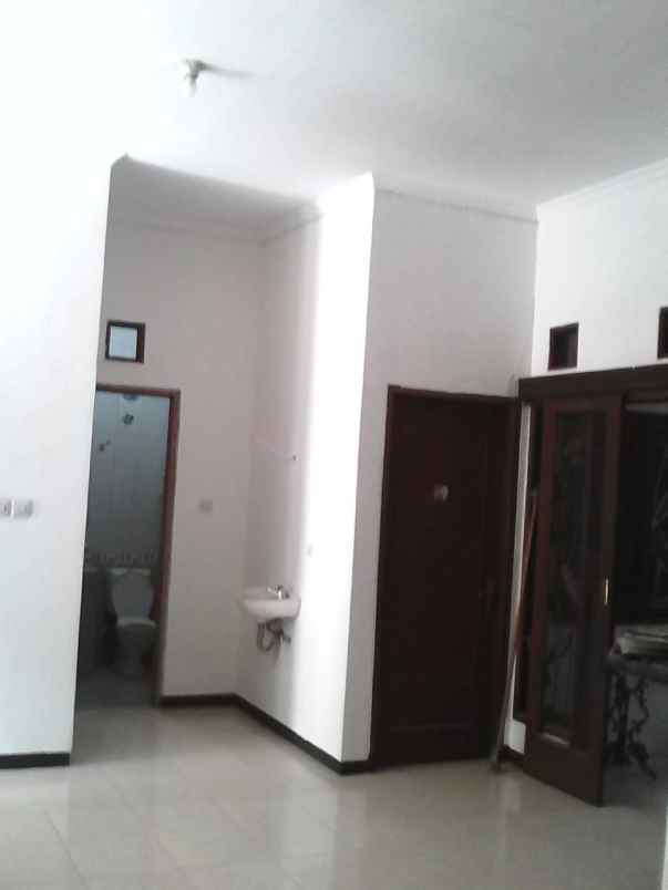 dijual rumah graha sampurna indah