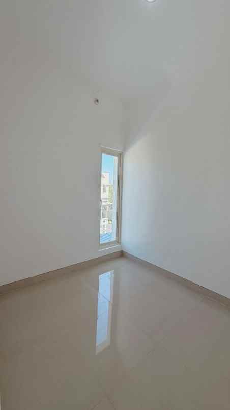dijual rumah grand alexandria puri