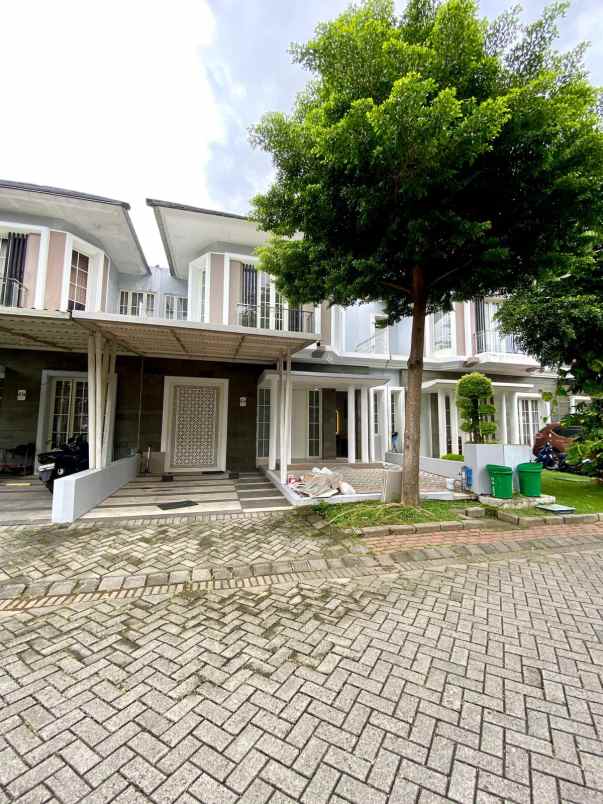 dijual rumah green orchid residence