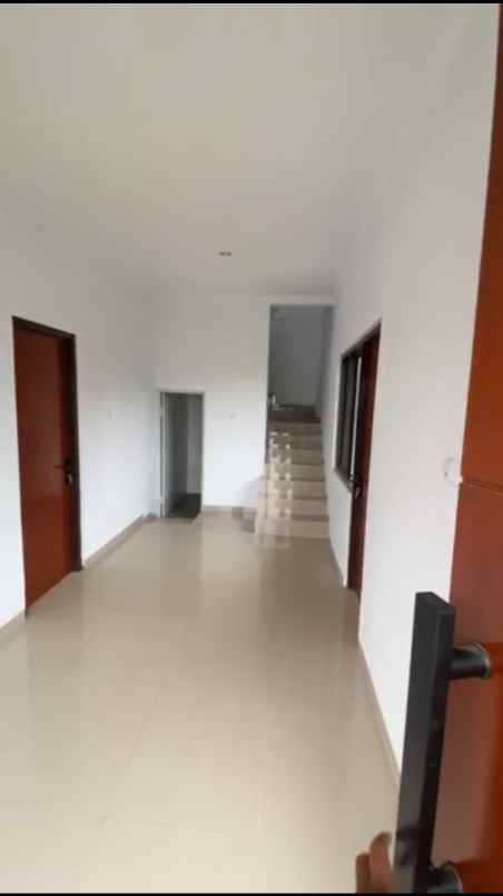 dijual rumah gunung putri bogor