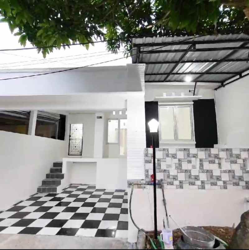 dijual rumah habis renov total di green wood semarang