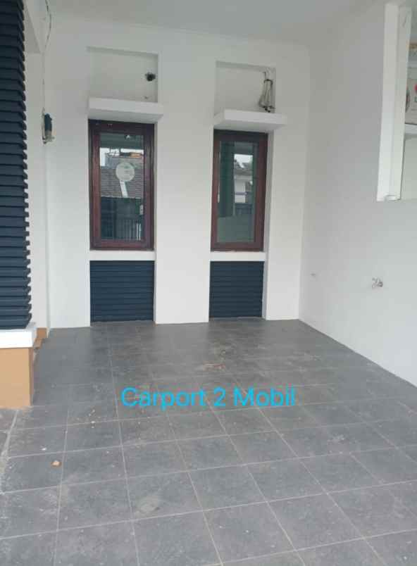 dijual rumah harapan indah 2 cluster aralia