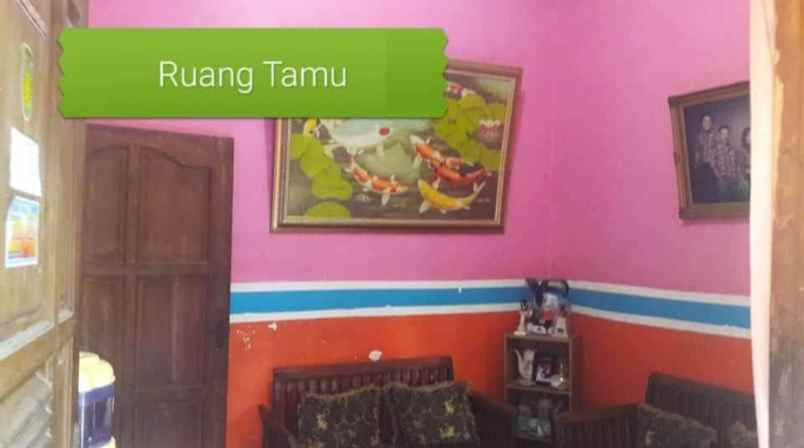 dijual rumah harga 1 m