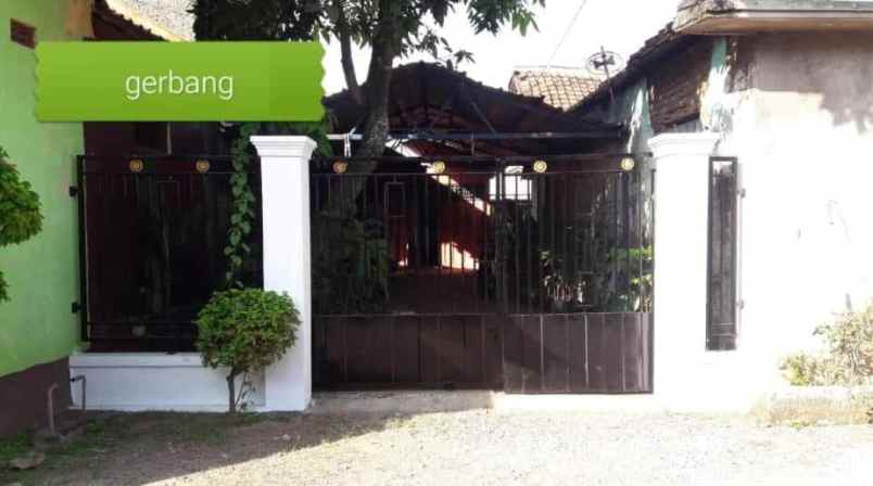 dijual rumah harga 1 m